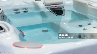 重庆桑拿“摸鱼”店大揭秘！拒绝“洗浴式”按摩，一招解锁会所介绍的真谛