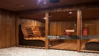 重庆按摩实测：在解放碑写字楼里，我找到了打工人的腰救星 图片
